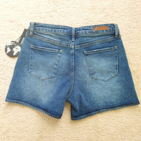 NWT - ARTICLES OF SOCIETY Ziggy High Rise Jean Shorts - Size 27 - Picture 3 of 5
